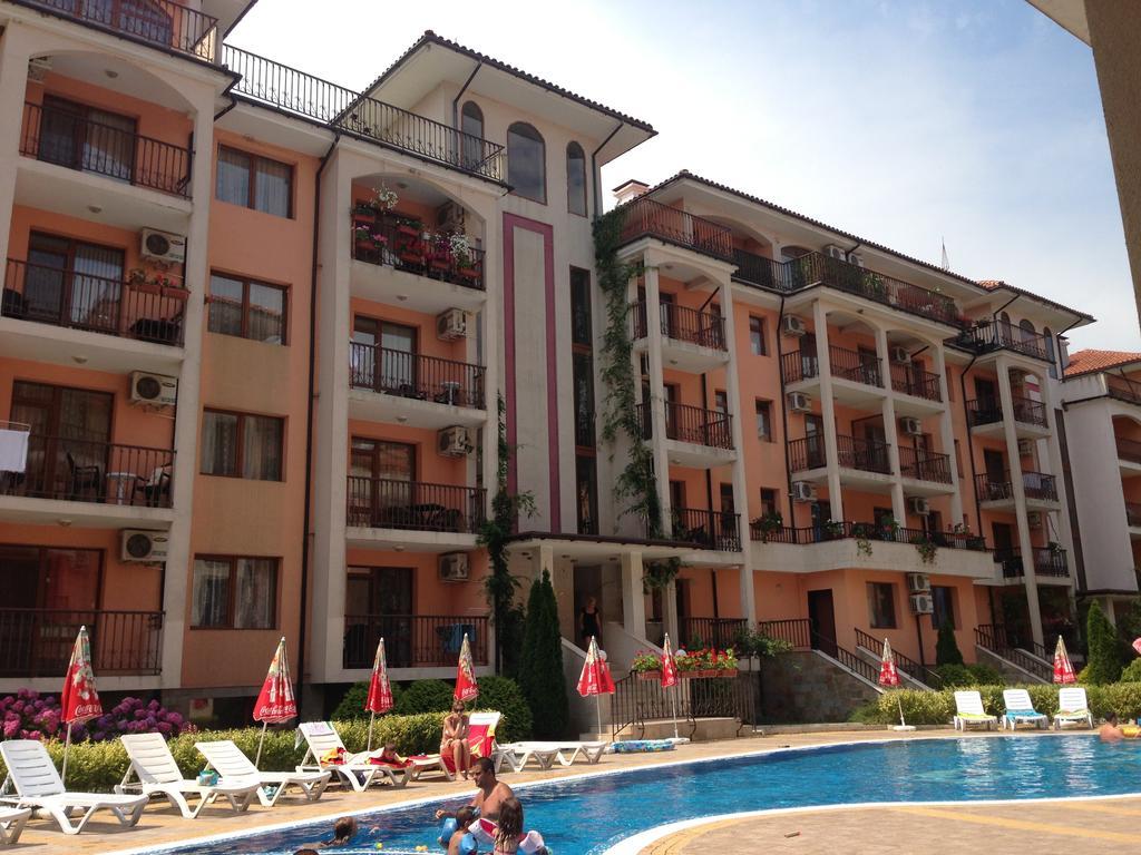 Gardenia Apartments Primorsko Exterior foto