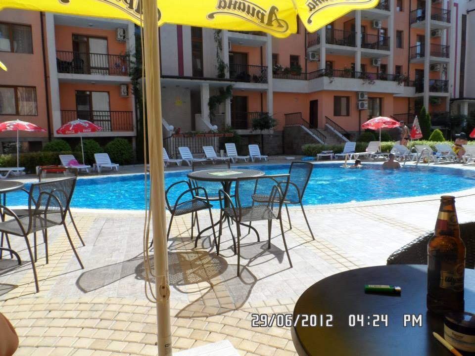 Gardenia Apartments Primorsko Exterior foto